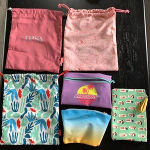 6 Ipsy cosmetic bags, never used